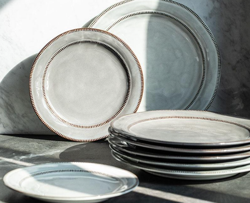 Dinnerware & Serveware